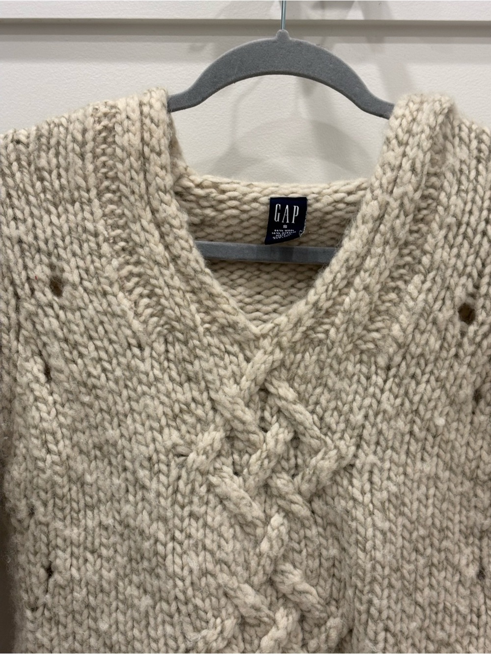 Vintage GAP Cream Wool Cable-Knit V-Neck Sweater w/ Hood - Picture 2 of 7